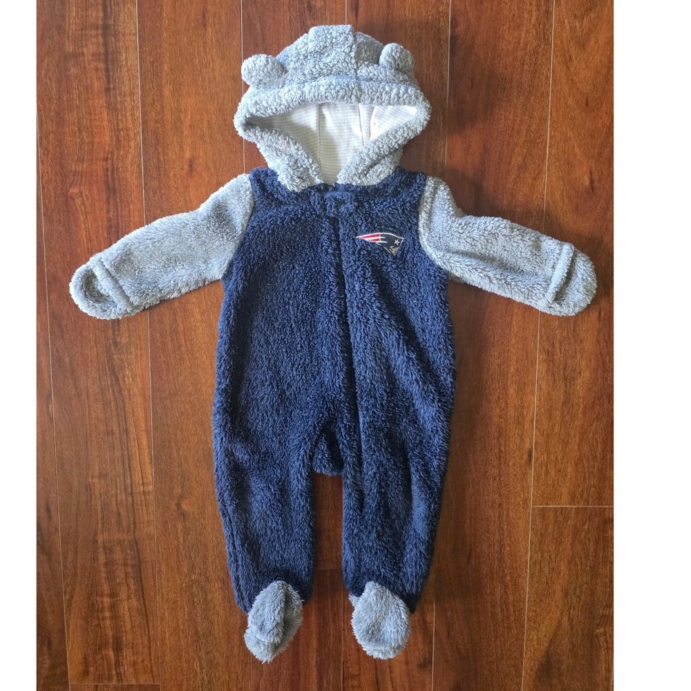 NFL New England Patriots Baby Sherpa Fleece Hooded Bunting Navy Grey 6-9M